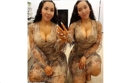Chị em sinh đôi làm "chuyện ấy" với một người suốt 9 năm, quyết thụ thai để con chung bố